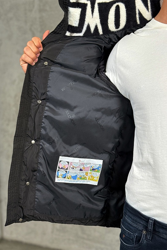 Куртка чёрного цвета Moncler logo-patch