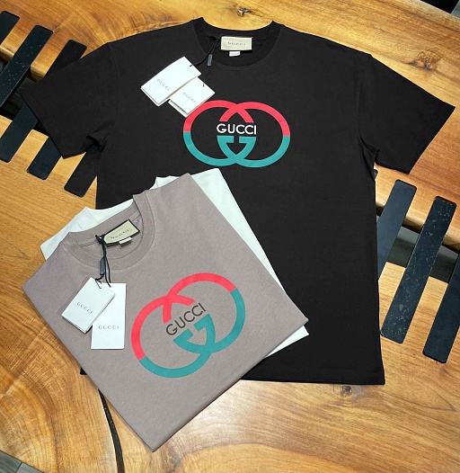 Футболка чёрного цвета Gucci logo-print   