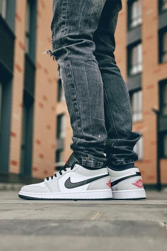 Кроссовки Nike Air Jordan 1 Low "Smoke Grey"