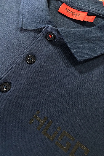 Мужское тёмно-синее поло Hugo Boss   