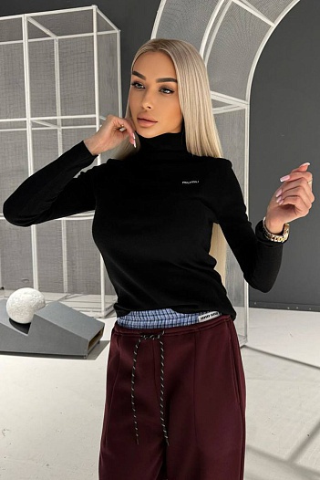 Женская водолазка гольф MIU MIU чёрного цвета   
