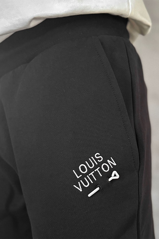 Мужской спортивный костюм Louis Vuitton чёрного цвета
