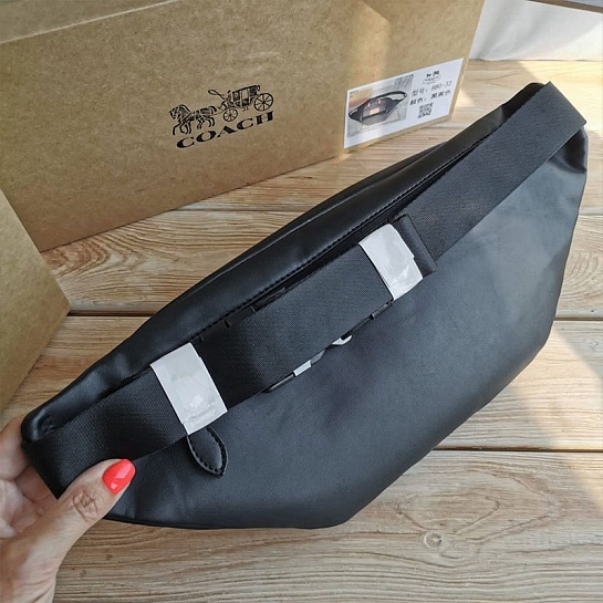 Кожаная сумка на пояс Coach Track - Black