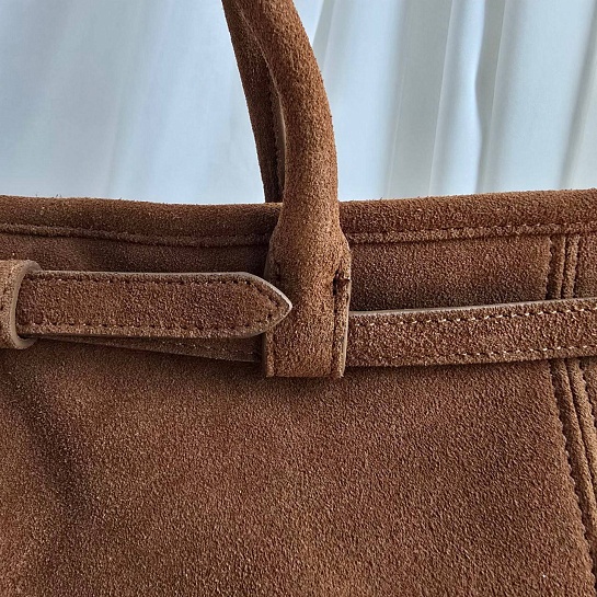 Замшевая сумка Prada 38x23 см