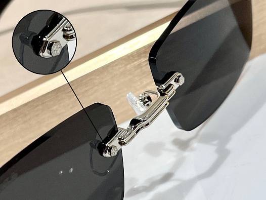 Солнцезащитные очки Chrome Hearts   