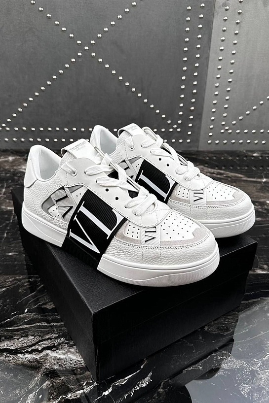 Кожаные кроссовки Valentino VL7N low-top - White / Black