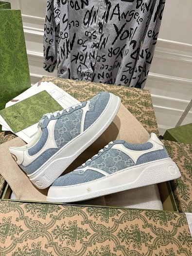 Женские кроссовки Gucci GG Interlocking   