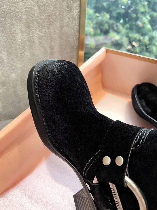 Женские замшевые сапоги MIU MIU Ankle Premium