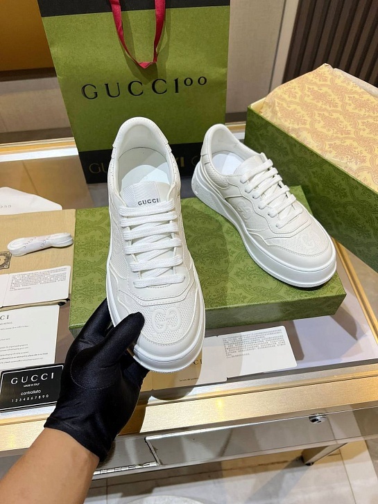 Женские кроссовки Gucci Chunky B Premium - White