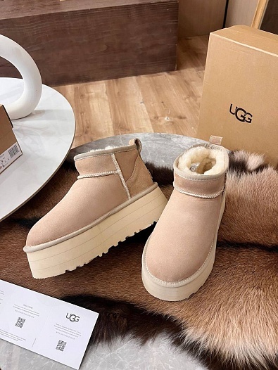 Женские ботинки UGG Classic Ultra Mini Platform - Beige   