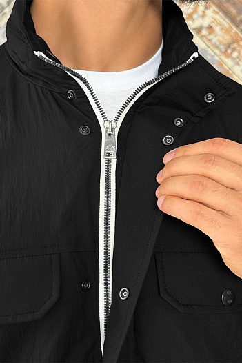 Мужская чёрная куртка Armani Exchange   