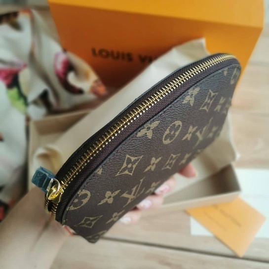 Кожаная косметичка Louis Vuitton Pouch PM Monogram Canvas 19x12 см - Brown