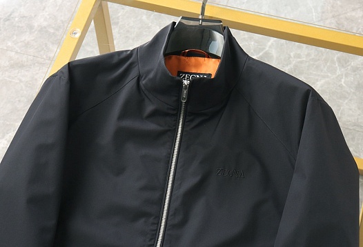 Мужская чёрная ветровка Zegna   