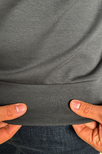 Мужской джемпер Moncler logo-patch - Grey   