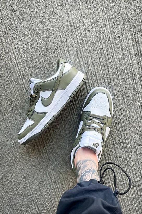 Кроссовки Nike SB Dunk Low "Medium Olive"