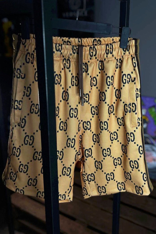 Мужские шорты жёлтого цвета Gucci GG jacquard