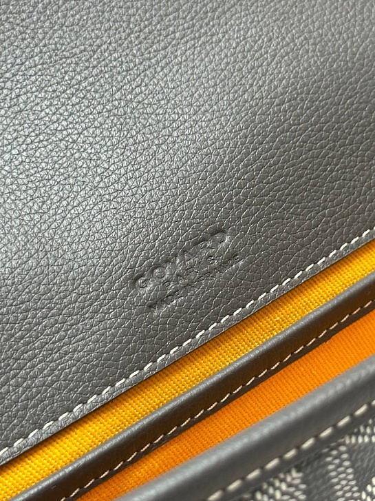 Кожаная сумка Goyard Belvedere Messenger PM premium 22x17x6 см