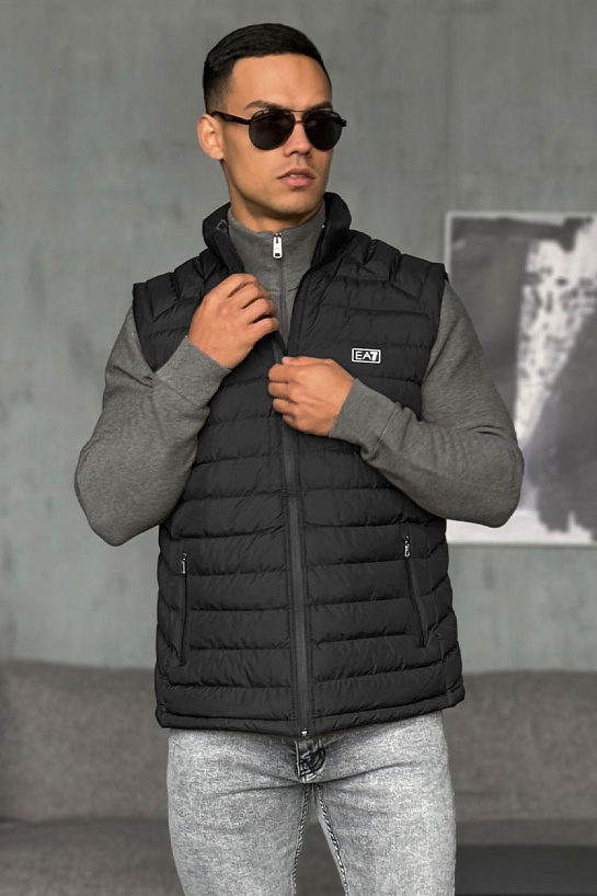 Мужской жилет Emporio Armani 7 чёрного цвета