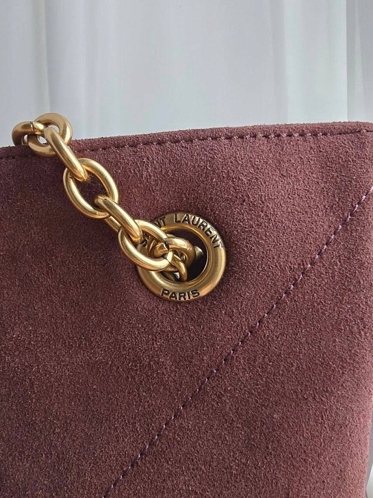 Замшевая сумка Yves Saint Laurent 38x34 см