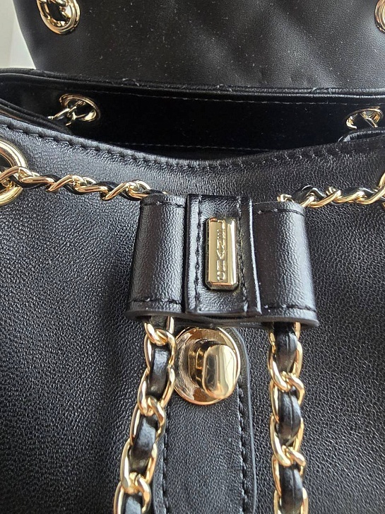 Кожаный рюкзак Chanel 23x23 см