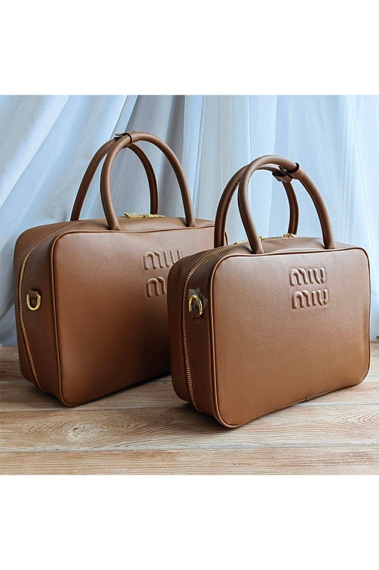 Сумка MIU MIU Logo-Embossed 35x24 см - Brown