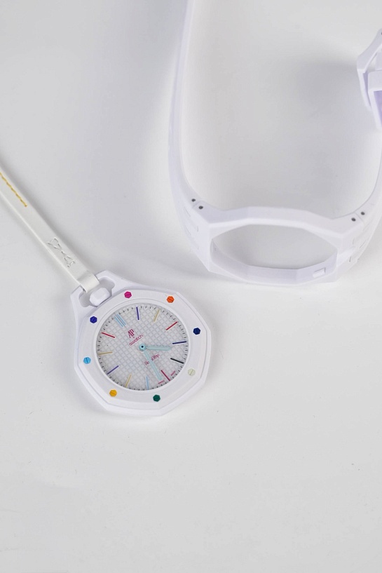 Часы Audemars Piguet x Swatch "Royal Pop" Huit Blanc premium
