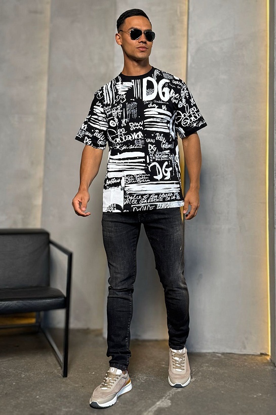 Чёрная оверсайз футболка Dolce & Gabbana graffiti-print