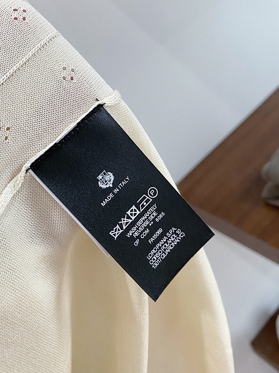 Мужское бежевое поло Loro Piana premium
