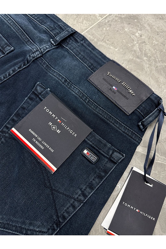 Джинсы тёмно-синего цвета Tommy Hilfiger Regular Fit