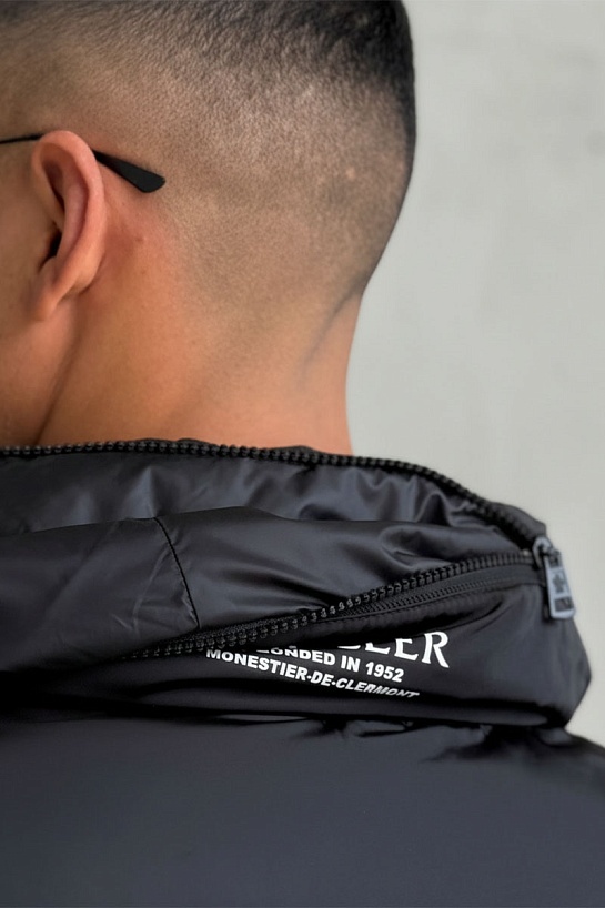 Утеплённая куртка Moncler Peuplier logo-patch - Black
