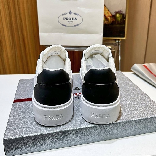 Мужские кроссовки Prada logo-plaque - White / Black   