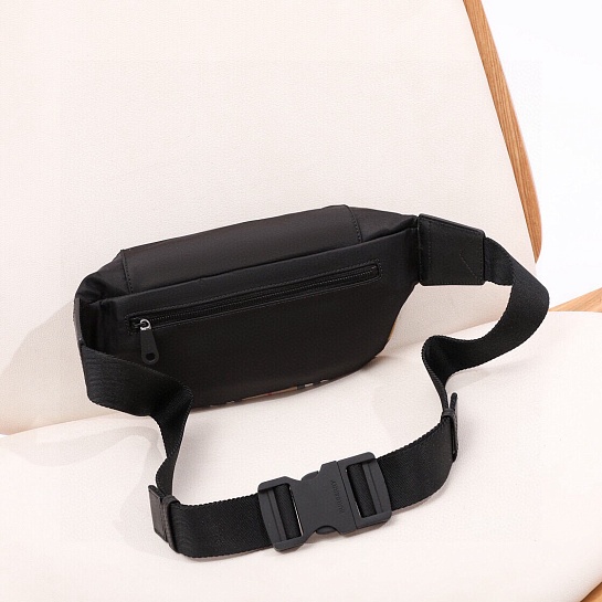 Бежевая сумка на пояс Burberry Sonny Premium 31x7.5x16 см