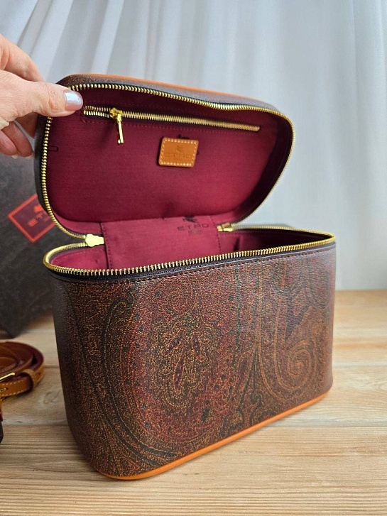 Кожаная сумка косметичка Etro с узором пейсли 24x17 см
