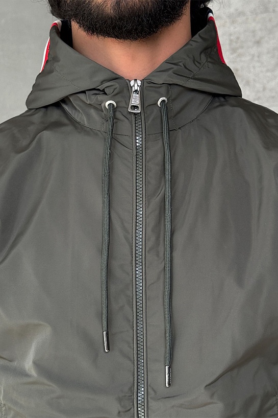 Куртка цвета хаки Moncler Grimpeurs