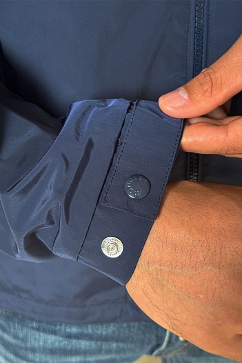 Тёмно-синяя ветровка Moncler Mira logo-patch   