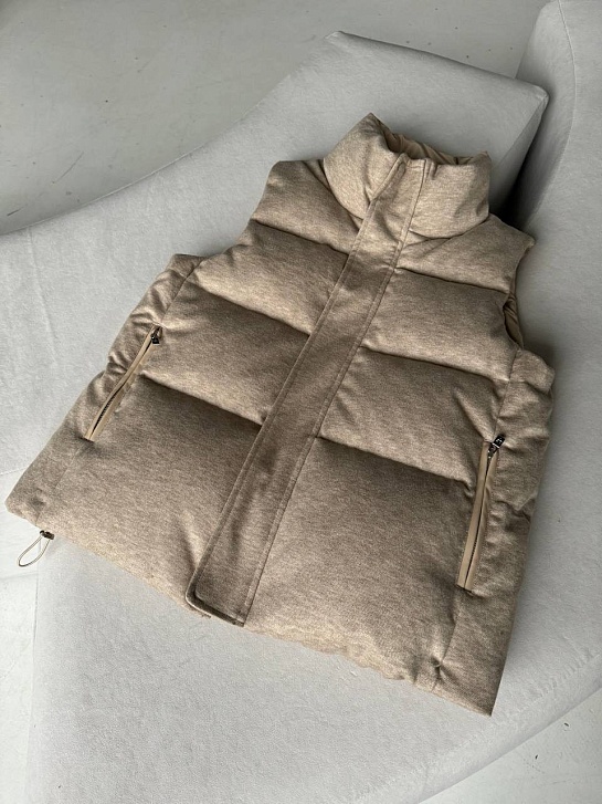Женская бежевая жилетка Loro Piana