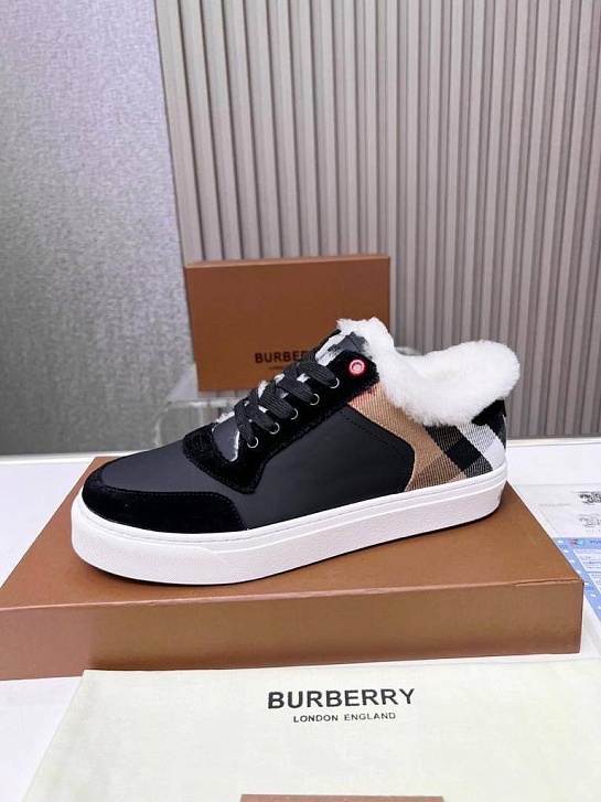Мужские кроссовки с мехом Burberry Stevie - Black