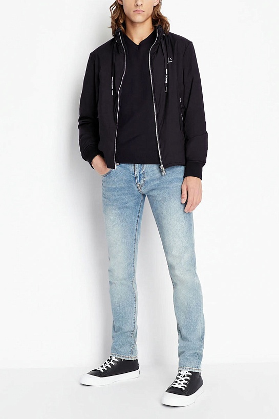 Мужская куртка чёрного цвета Armani Exchange