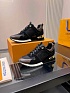 Женские кожаные кроссовки Louis Vuitton Neo Run Away premium