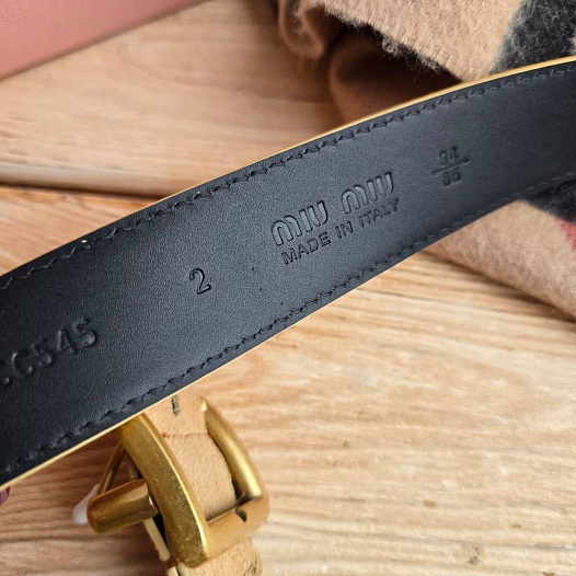 Замшевый ремень MIU MIU   