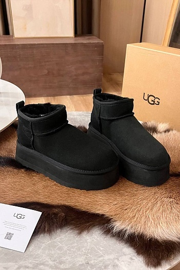Женские ботинки UGG Classic Ultra Mini Platform - Black   