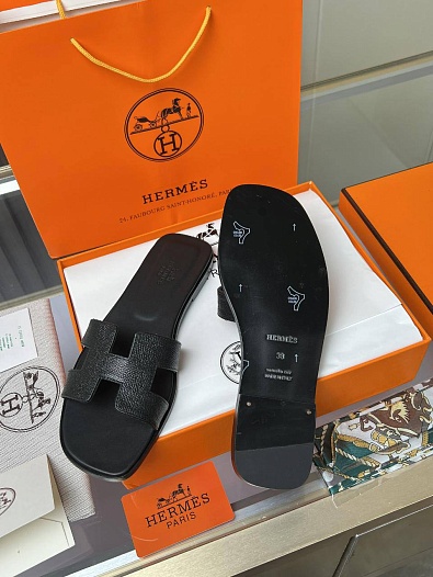 Женские кожаные шлёпанцы Hermes Premium - Black   