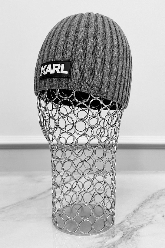 Мужская шапка серого цвета Karl Lagerfeld logo-patch