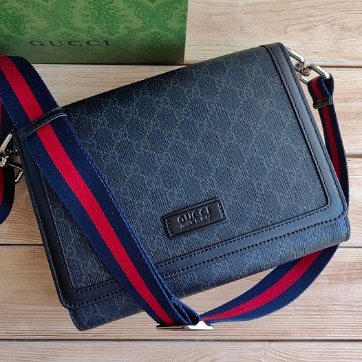 Мужская cумка-мессенджер Gucci GG Supreme 25x18 см