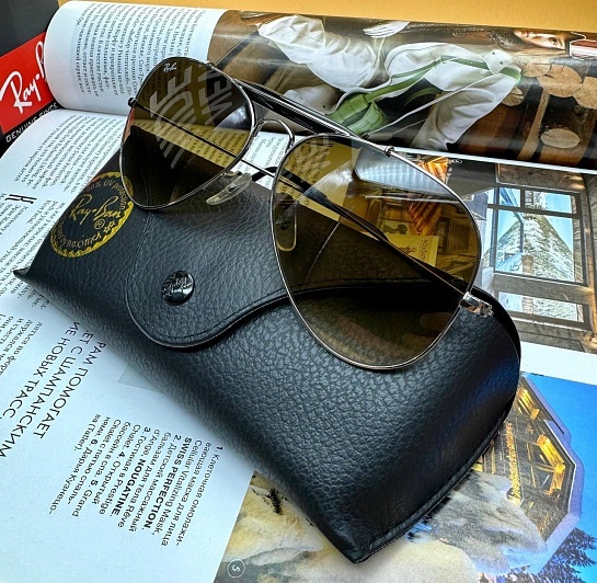 Солнцезащитные очки Ray-Ban Aviator Large Metal