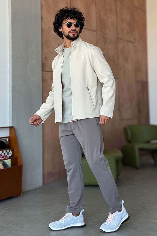 Мужская бежевая куртка Hermes