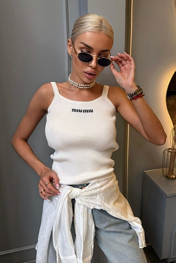 Белый женский топ MIU MIU   