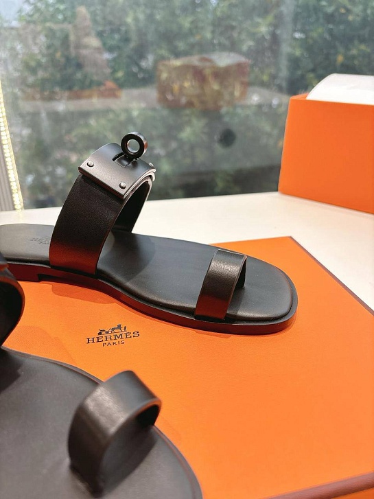 Женские кожаные шлёпанцы Hermes July Kelly premium