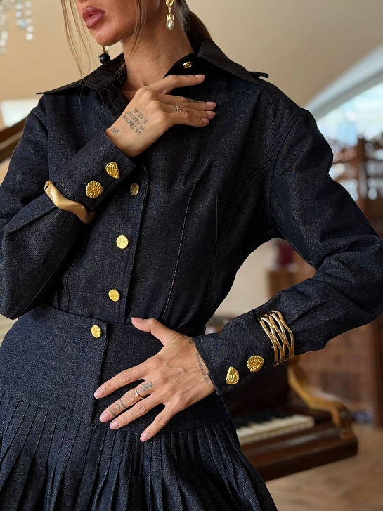 Женский костюм Schiaparelli серого цвета