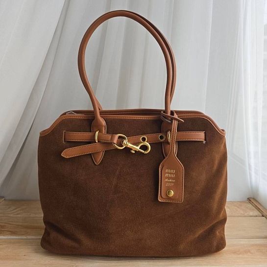 Замшевая сумка MIU MIU 43x30 см